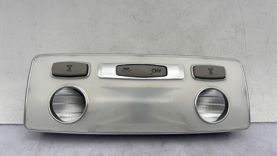 Eclairage de plafonnier RENAULT LAGUNA 3 PHASE 2 Diesel