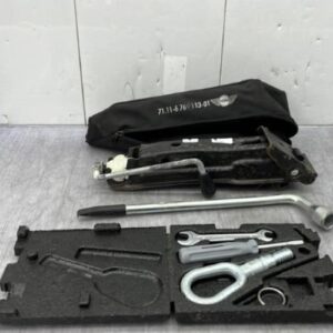 Cric (Ensemble depannage) MINI Diesel