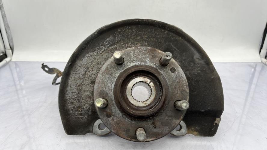 Fusee avant gauche CITROEN C-CROSSER Diesel