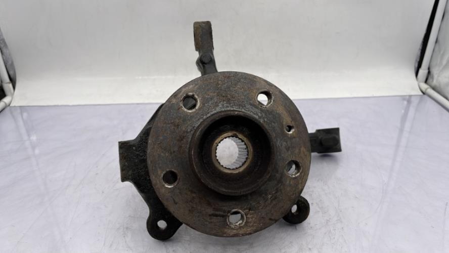 Fusee avant droit OPEL VIVARO 1 PHASE 2 Diesel