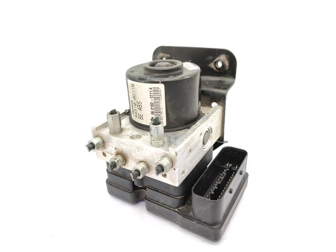 Bloc ABS (freins anti-blocage) TOYOTA YARIS 2 PHASE 2 Essence