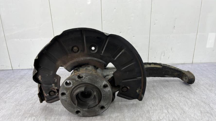 Fusee avant droit VOLKSWAGEN TOUAREG 1 PHASE 2 Diesel