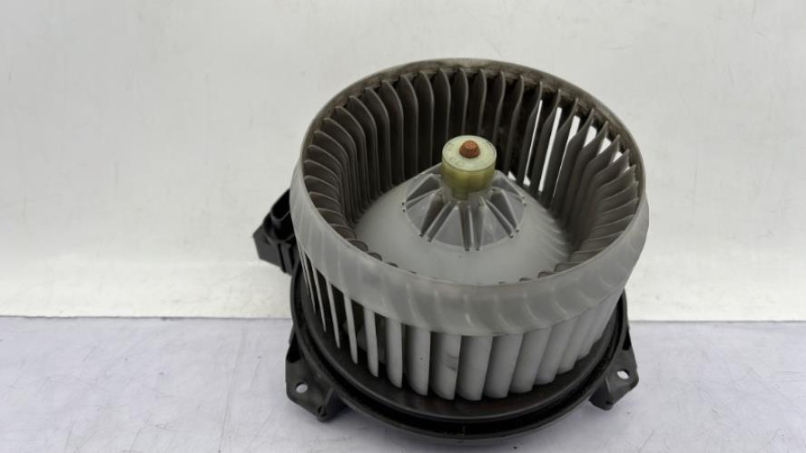 Ventilateur chauffage TOYOTA YARIS 2 PHASE 2 Essence