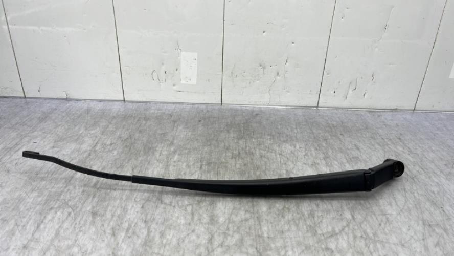 Bras essuie glace avant droit TOYOTA YARIS 2 PHASE 2 Essence