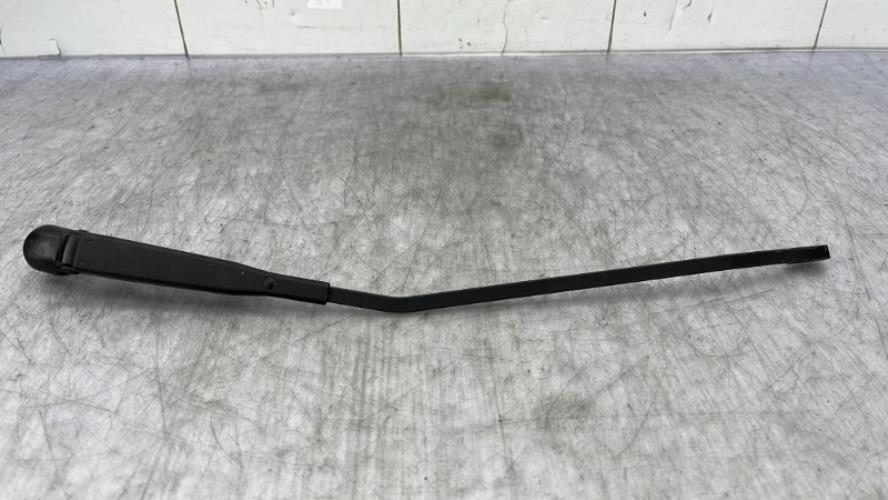 Bras essuie glace avant droit RENAULT KANGOO 1 PHASE 2 Diesel