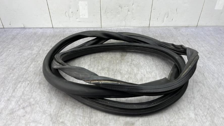 Joint de porte arriere droite PEUGEOT PARTNER 3 PHASE 1 Diesel