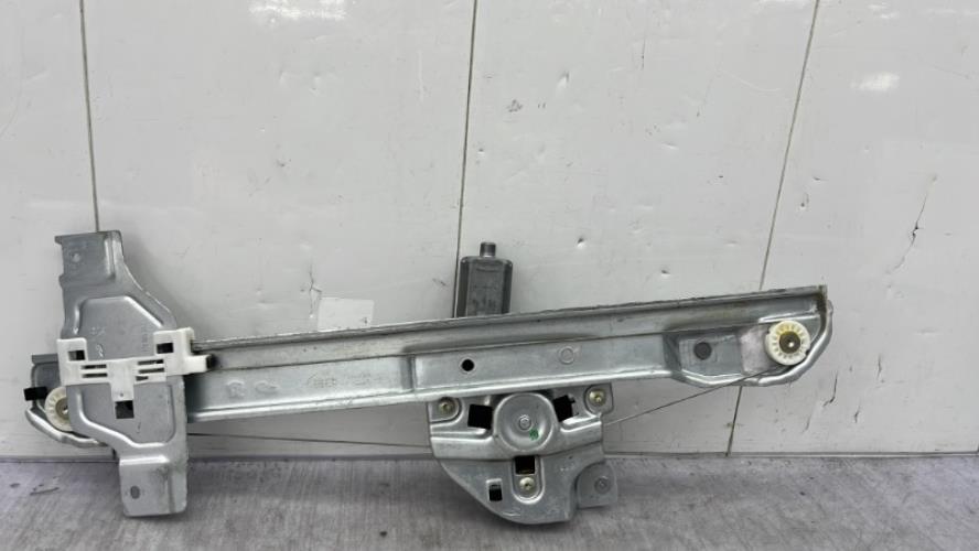 Leve vitre electrique avant gauche CITROEN C3 3 PHASE 1 Essence