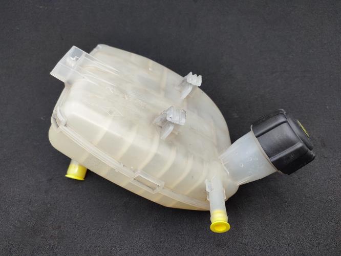 Vase d'expansion RENAULT TWINGO 2 PHASE 1 Diesel
