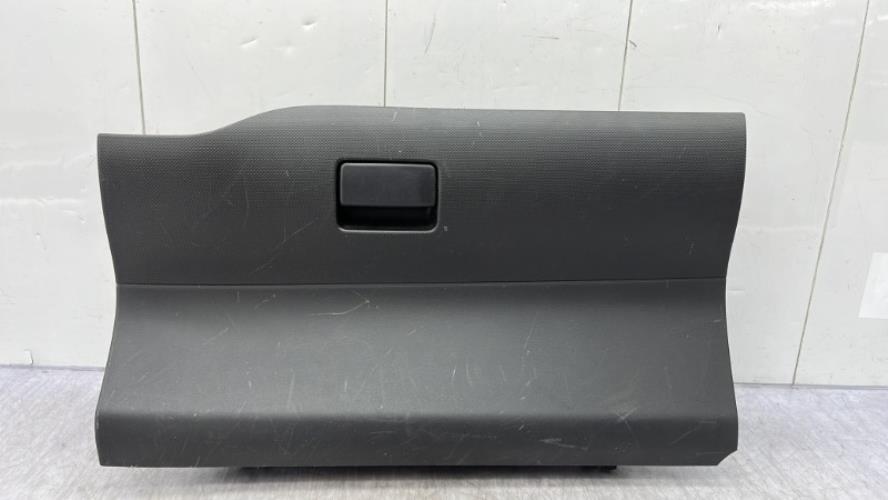 Boite a gants TOYOTA AURIS 1 PHASE 1 Essence