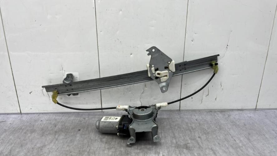 Leve vitre electrique arriere gauche NISSAN PRIMERA 3 Diesel