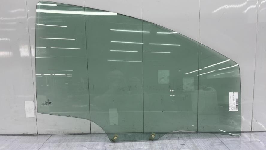 Vitre avant droit PEUGEOT 307 PHASE 1 Diesel