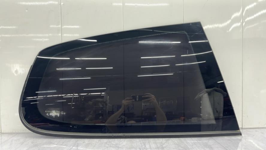 Custode arriere droit VOLKSWAGEN GOLF 6 Diesel