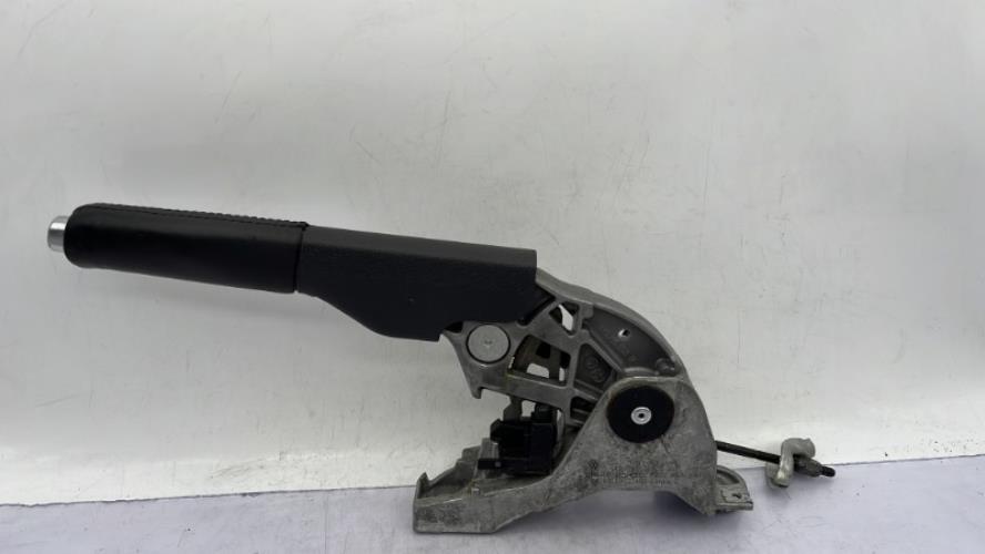 Levier frein à main VOLKSWAGEN GOLF 6 Diesel