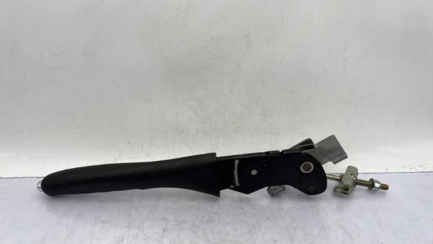 Levier frein à main PEUGEOT 206 PHASE 2 Essence