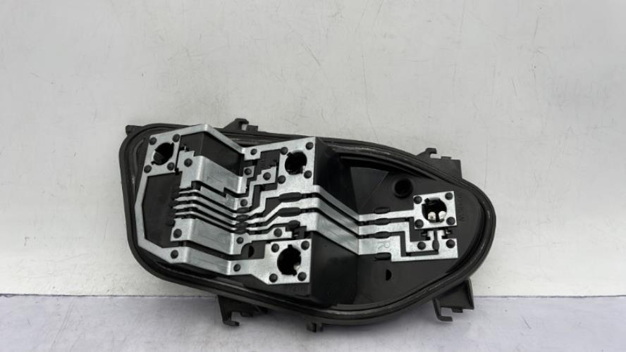 Platine feu arriere droit RENAULT CLIO 3 PHASE 1 Diesel