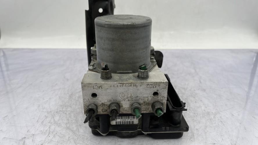Bloc ABS (freins anti-blocage) RENAULT CLIO 3 PHASE 2 Diesel