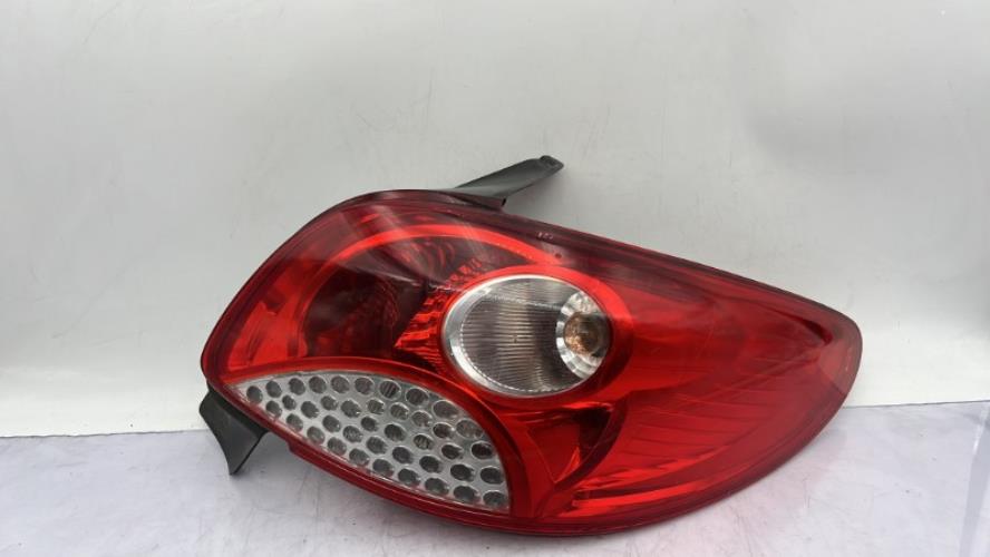 Feu arriere principal droit (feux) PEUGEOT 206+ Diesel