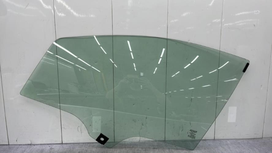 Vitre avant gauche FIAT GRANDE PUNTO Diesel