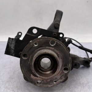 Fusee avant droit RENAULT CLIO 4 PHASE 2 Essence