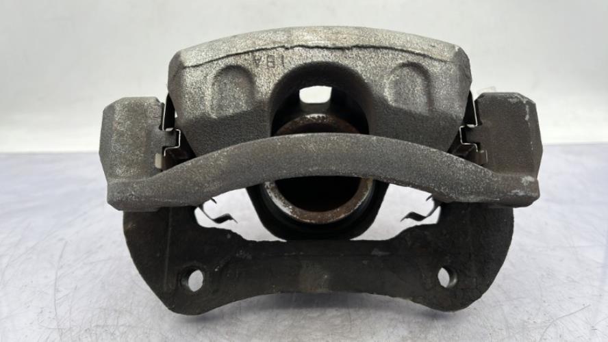 Etrier avant droit (freinage) OPEL INSIGNIA 1 PHASE 1 Diesel