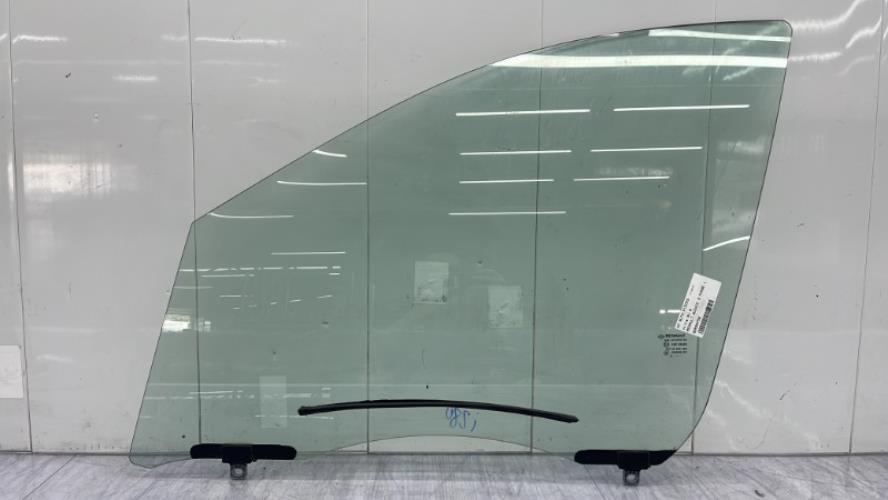 Vitre avant gauche RENAULT SCENIC 3 PHASE 1 Diesel