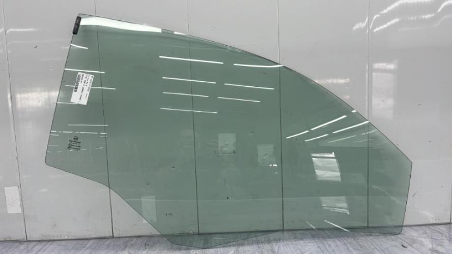 Vitre avant droit FIAT 500 2 CABRIO PHASE 1 Diesel