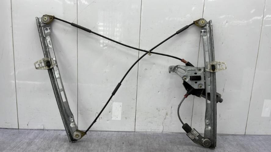 Leve vitre electrique avant droit PEUGEOT 206 PHASE 1 Diesel