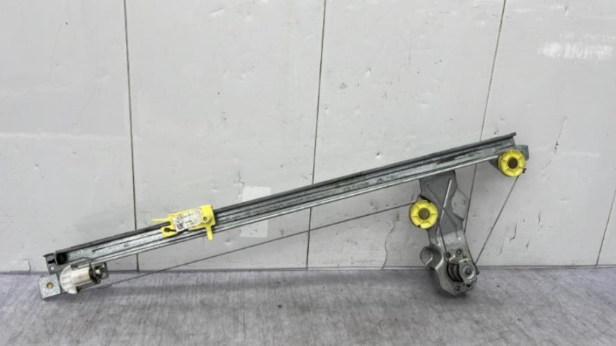 Leve vitre mecanique avant droit OPEL VIVARO 1 PHASE 1 Diesel