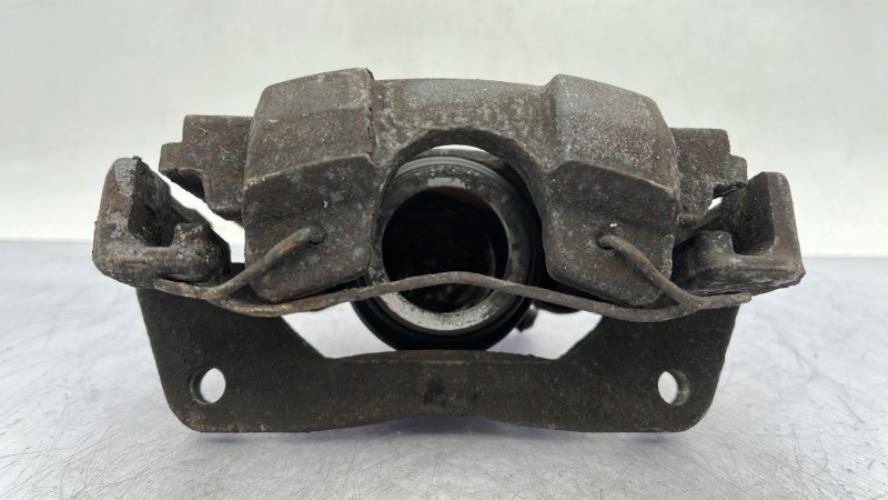 Etrier avant gauche (freinage) TOYOTA YARIS 2 PHASE 2 Essence