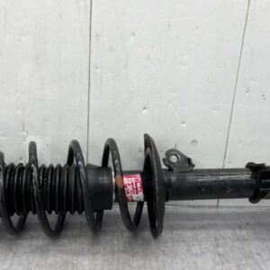 Amortisseur avant droit TOYOTA YARIS 2 PHASE 2 Essence