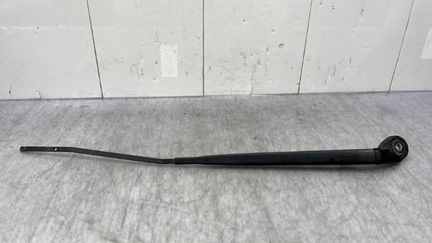 Bras essuie glace avant droit CITROEN C4 CACTUS Diesel