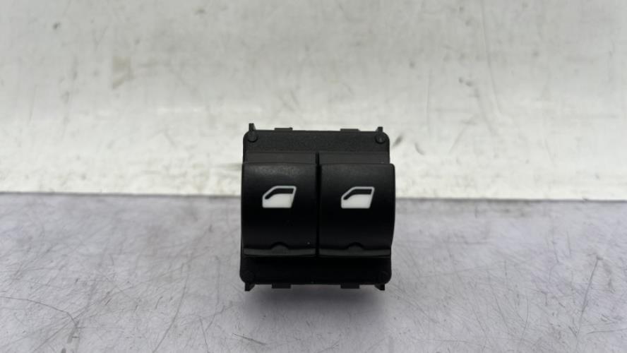 Interrupteur de leve vitre avant gauche CITROEN C4 CACTUS Diesel