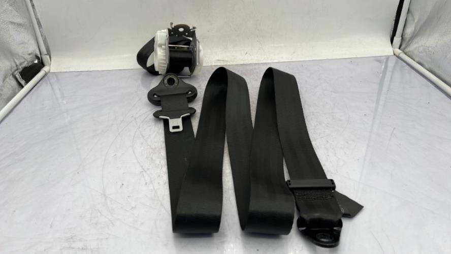 Ceinture arriere gauche CITROEN C4 CACTUS Diesel