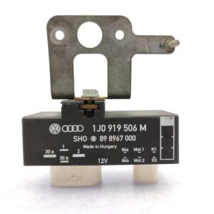 Relais de prechauffage VOLKSWAGEN POLO 4 PHASE 1 Essence
