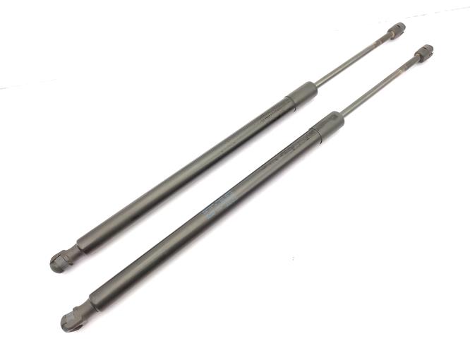 Verin de coffre VOLKSWAGEN TOURAN 3 Diesel