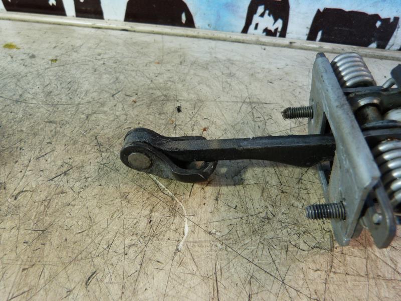 Arret de porte avant gauche CITROEN BERLINGO 2 PHASE 1 Diesel