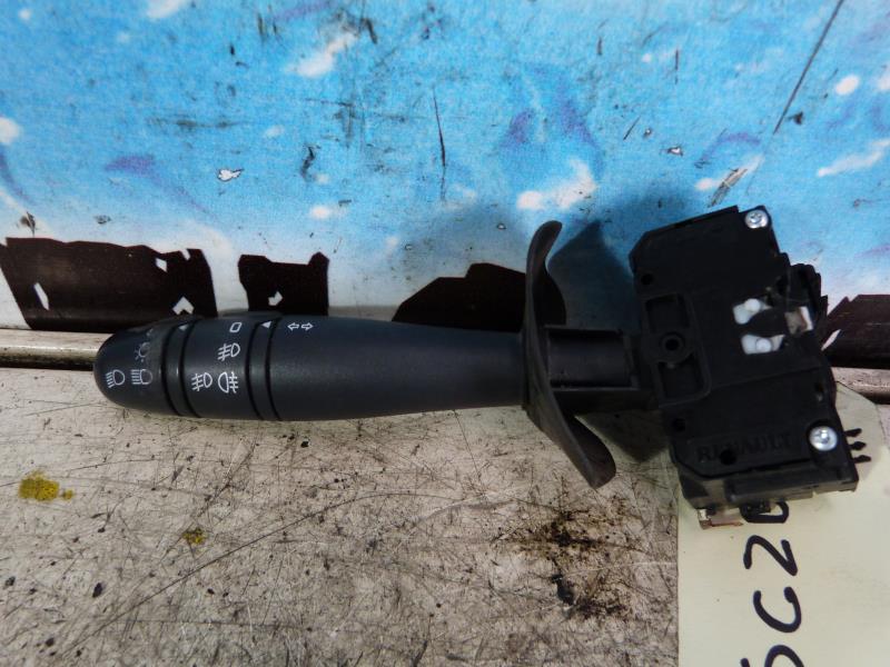 Commodo phare RENAULT CLIO 2 PHASE 2 Essence