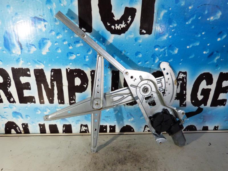 Leve vitre electrique avant droit RENAULT Essence