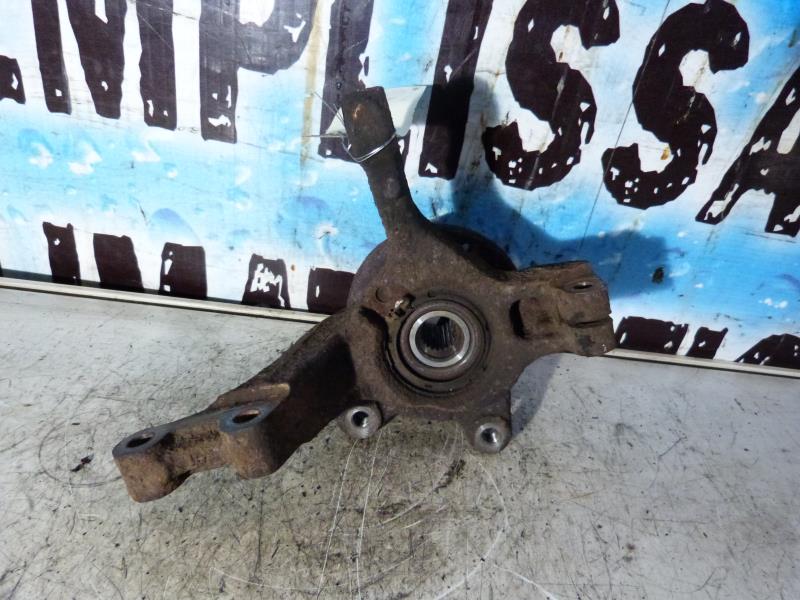 Fusee avant droit DACIA SANDERO 1 Essence/GPL