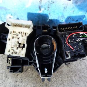 Com (Bloc Contacteur Tournant+Commodo Essuie Glace+Commodo Phare) RENAULT CLIO 2 PHASE 1 Diesel