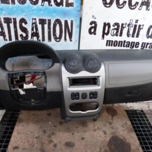 Tableau de bord DACIA SANDERO 1 Essence/GPL