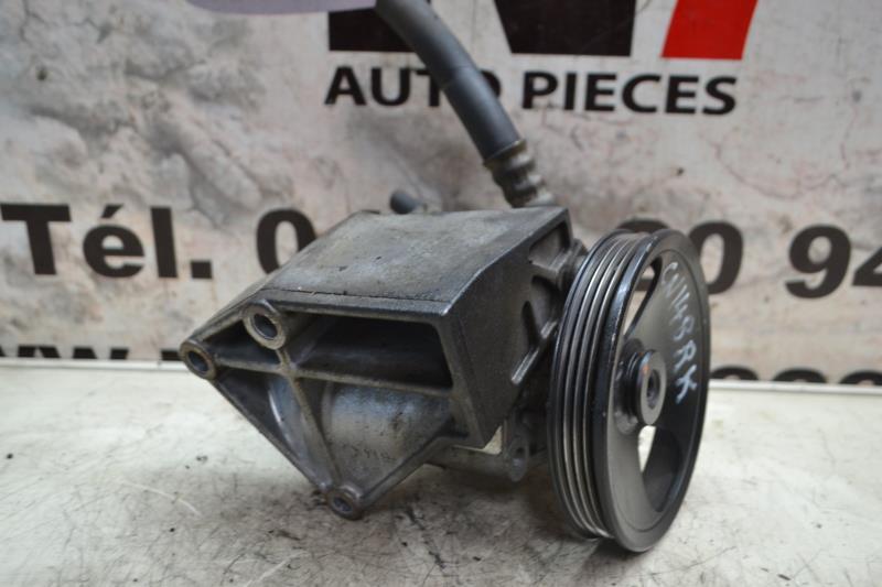 Pompe de direction NISSAN ALMERA TINO PHASE 1 Essence