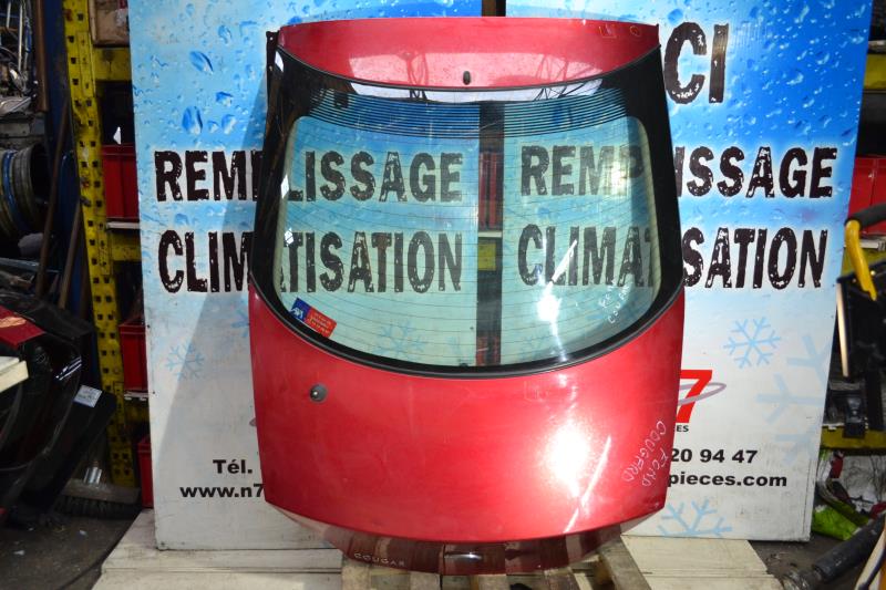 Malle/Hayon arriere FORD COUGAR COUPE Essence