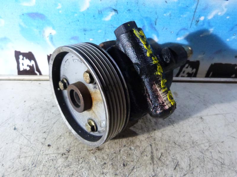 Pompe de direction RENAULT SCENIC 1 PHASE 2 Essence