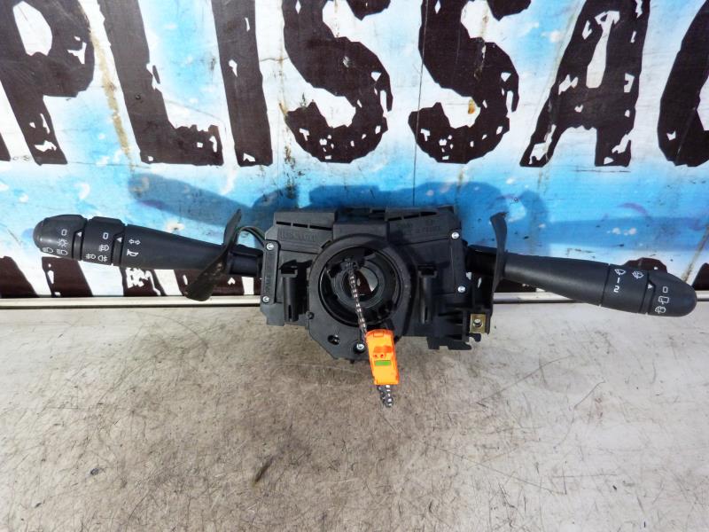 Com (Bloc Contacteur Tournant+Commodo Essuie Glace+Commodo Phare) RENAULT CLIO 2 PHASE 1 Essence