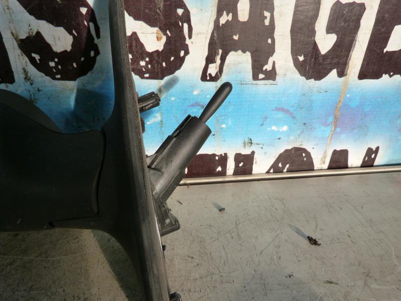 Retroviseur droit RENAULT CLIO 2 PHASE 1 Essence