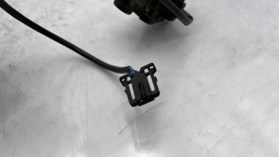 Actionneur verrou trappe d'essence VOLKSWAGEN GOLF 7 PHASE 1 Essence