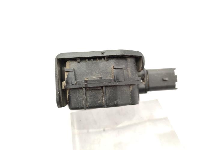 Actionneur verrou trappe d'essence CITROEN C4 GRAND PICASSO 2 PHASE 1 Diesel