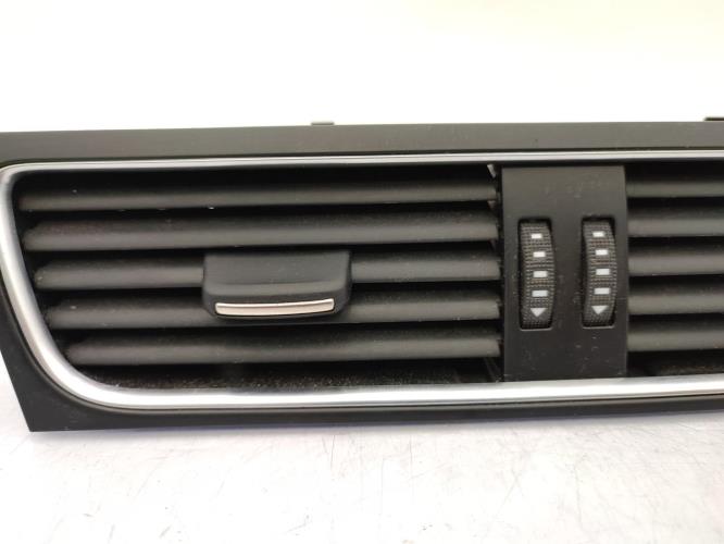 Aerateur tableau de bord AUDI A5 1 COUPE PHASE 1 Diesel