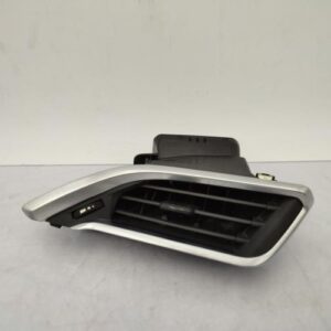 Aerateur tableau de bord avant droit PEUGEOT 208 1 PHASE 2 Diesel